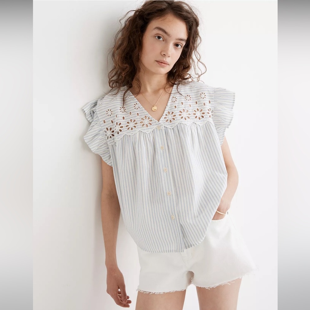 Madewell Eyelet Button Front Shirt in Stripe - XS